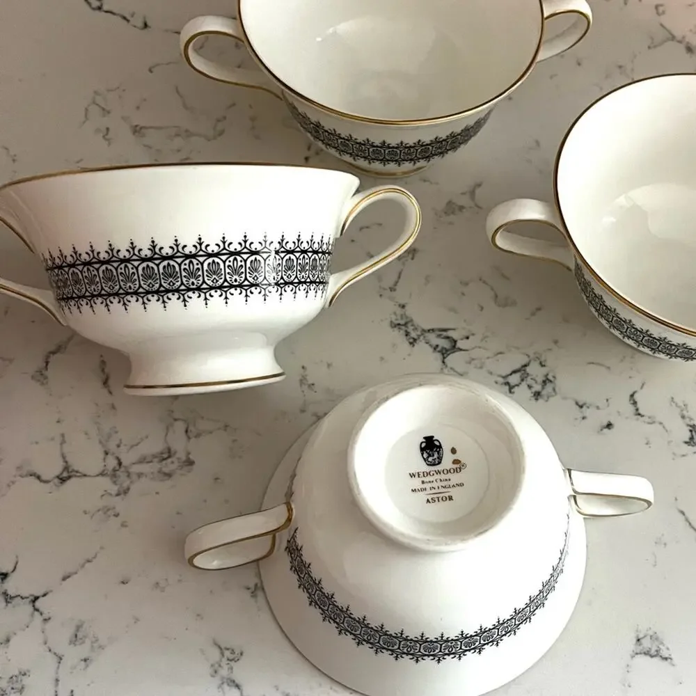 Wedgwood Astor Black On White Newer Footed Cream Soup Bowl Cup (Set of Four)